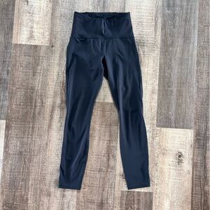 Lululemon 7/8s length leggings with mesh panels